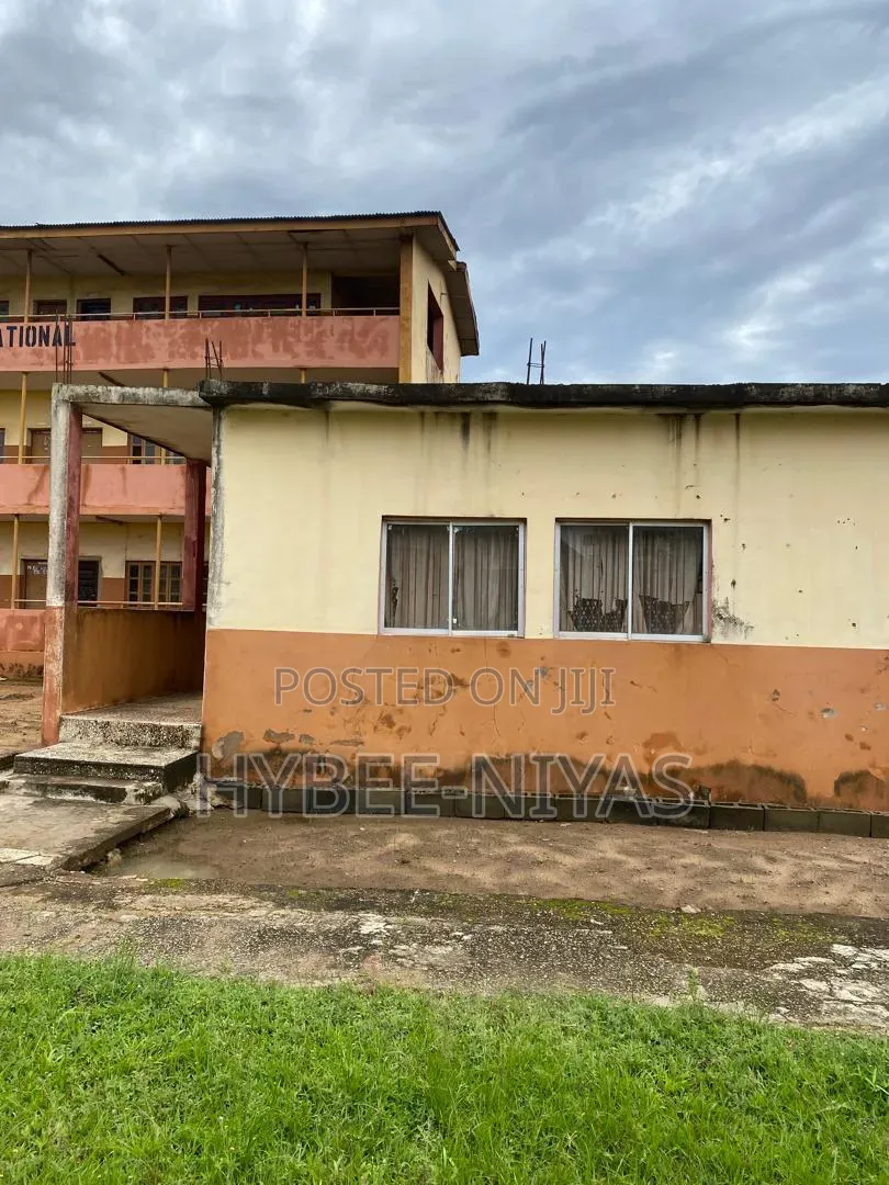 School for Sell