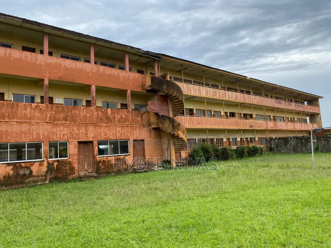 School for Sell