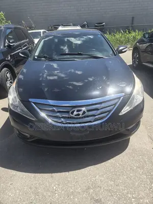 Hyundai Sonata Limited Sedan FWD (2.4L 4cyl 6A) 2012 Black