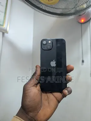Apple iPhone 13 128 GB Black