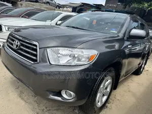 Toyota Highlander Sport 2010 Gray