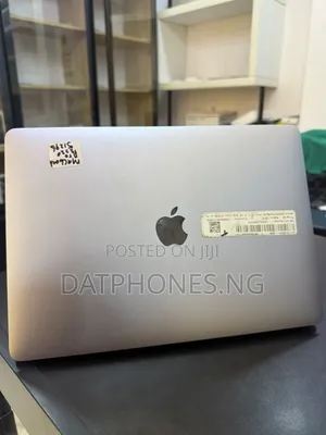 Laptop Apple MacBook Pro 2020 8GB Intel Core i5 SSD 512GB