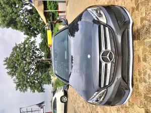 Mercedes-Benz C400 2016 Gray