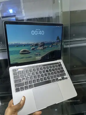 Laptop Apple MacBook Pro 2020 16GB Intel Core i5 HDD 512GB