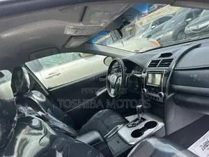 Toyota Camry SE 4dr Sedan (2.5L 4cyl 6A) 2013 Black