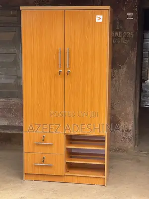 Double Wardrobe With Drawers