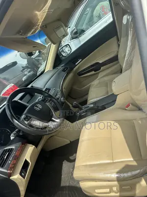 Honda Crosstour 2011 White