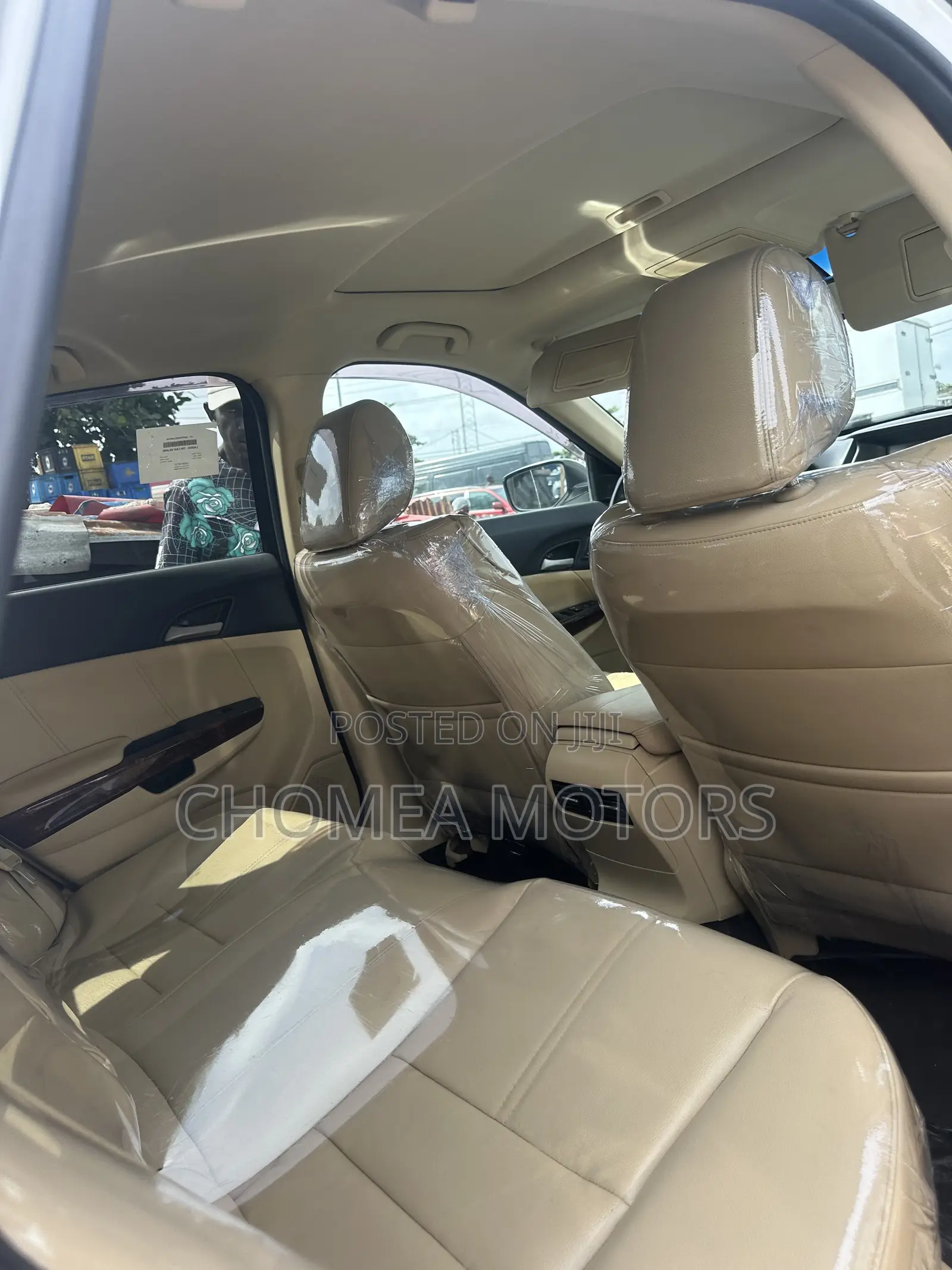 Honda Crosstour 2011 White