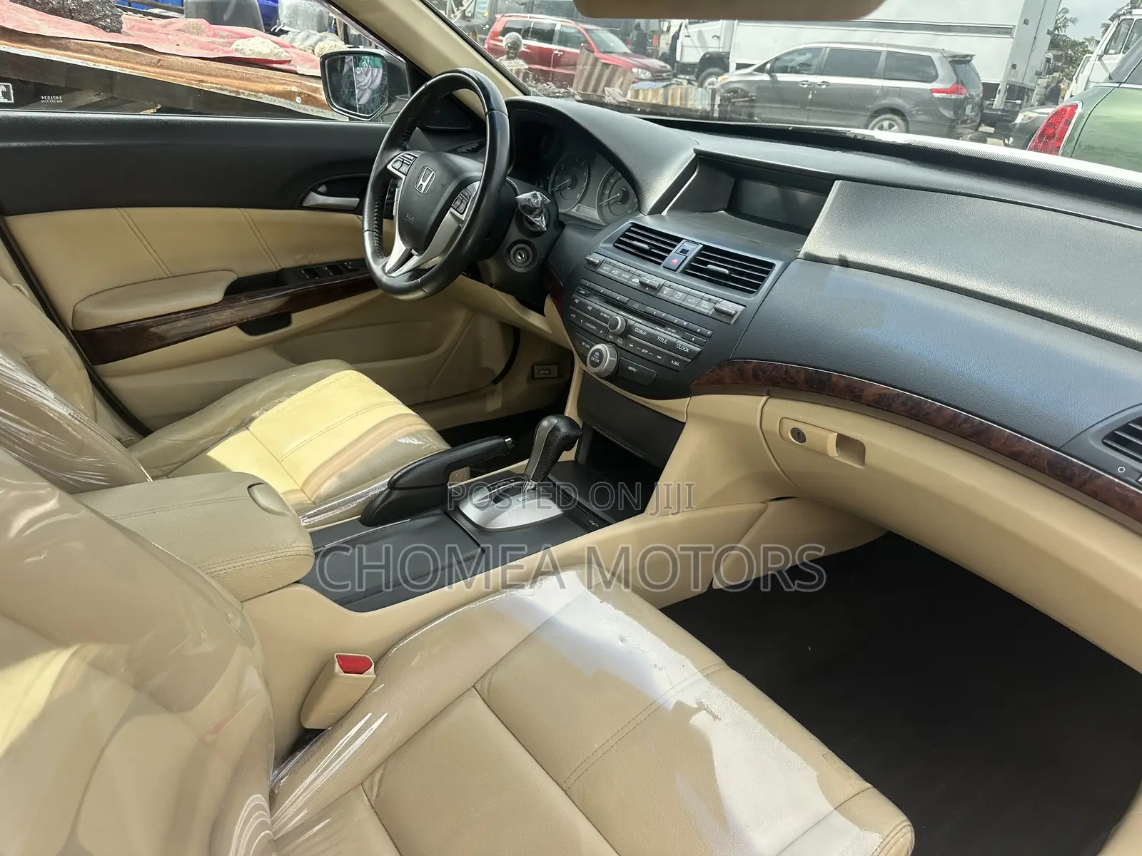Honda Crosstour 2011 White