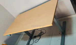 Premium Electric Adjustable Office Desk | ₦250,000