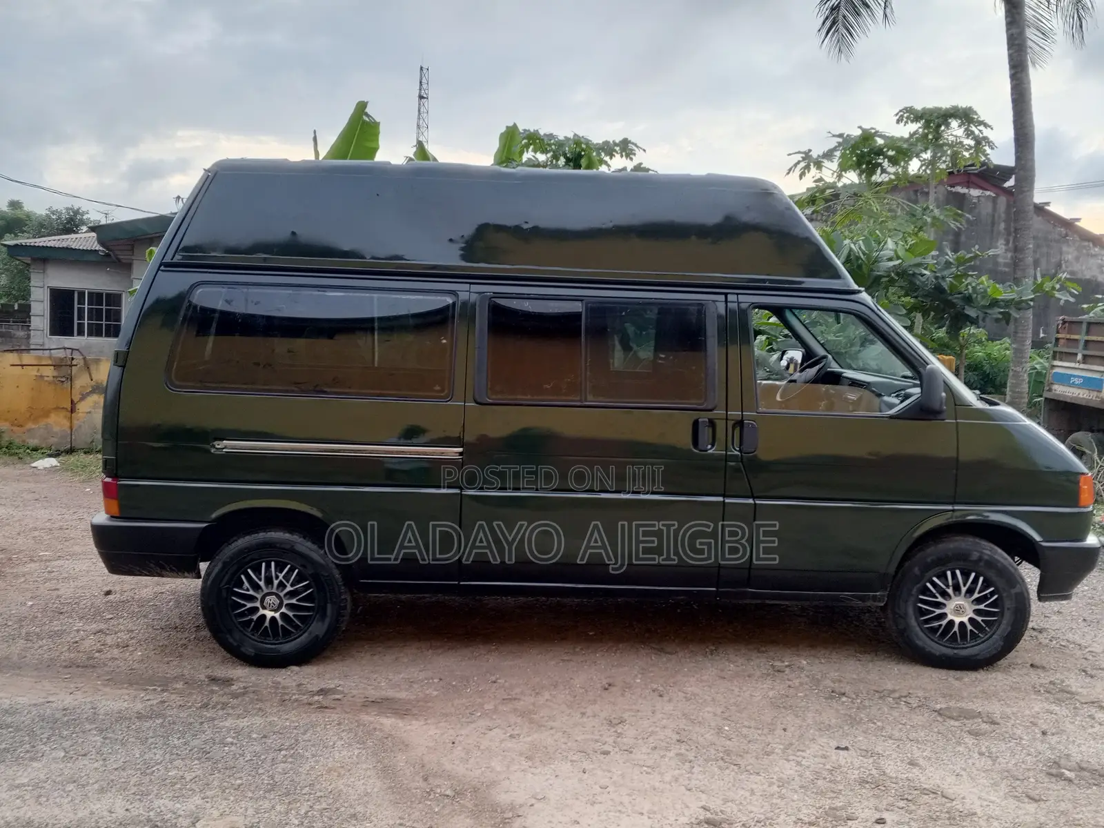 Volkswagen Transporter 2004 Green