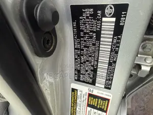Toyota Camry LE 4dr Sedan (2.5L 4cyl 6A) 2013 Silver