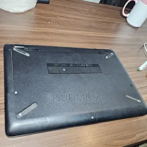 Laptop HP 15 4GB Intel Celeron SSD 512GB