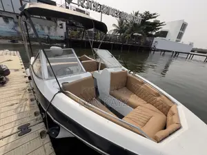 USED 8 Seater Boat