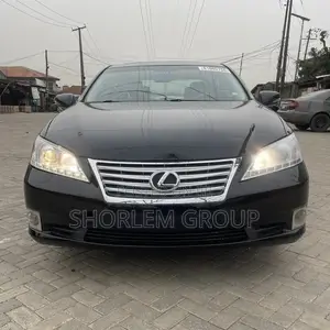 Lexus ES 2013 Black