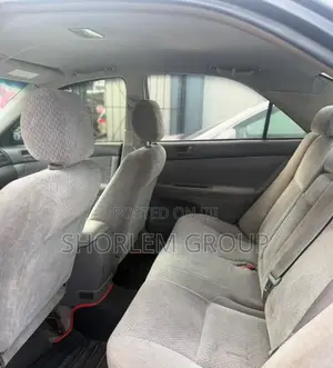 Toyota Camry 2004