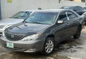 Toyota Camry 2004