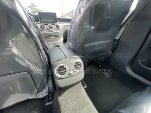 Mercedes-Benz C300 Base Sedan RWD (2.0L 4cyl 7A) 2016 Gray
