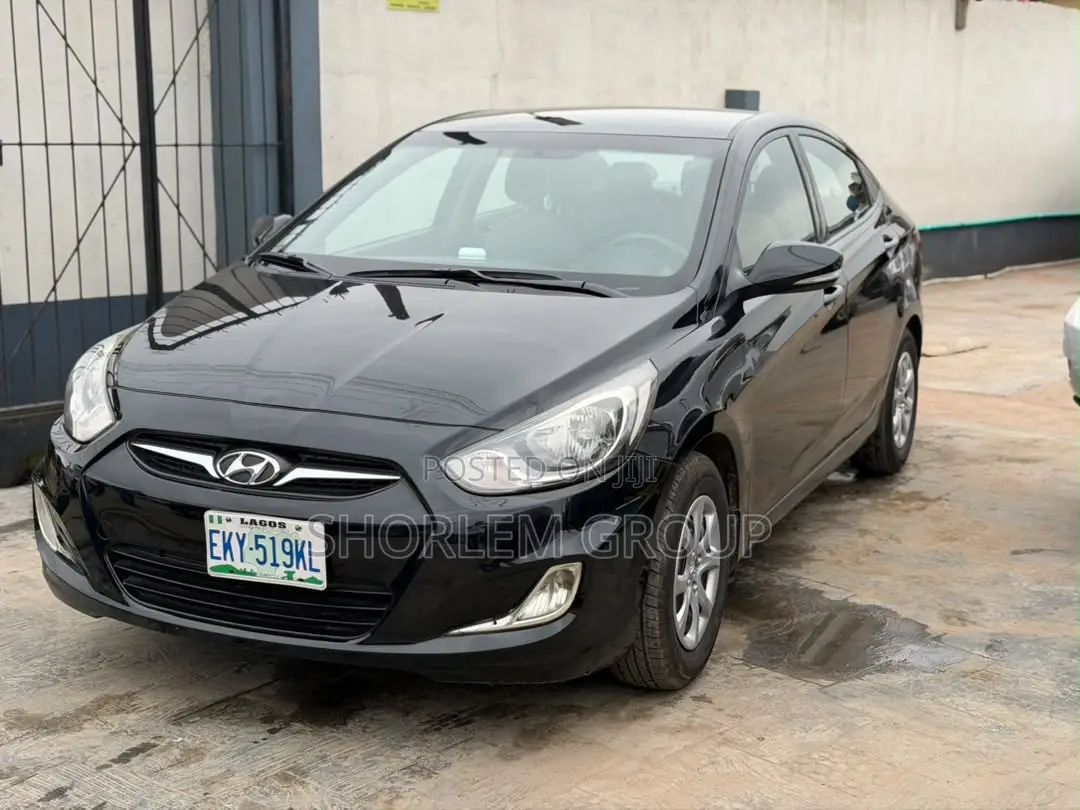 Hyundai Accent 2014 Black