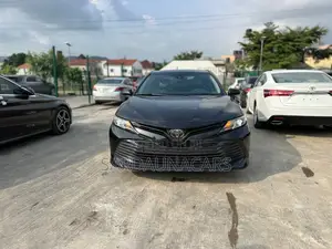 Toyota Camry LE FWD 2020 Black