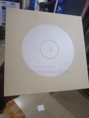 Ubiquiti UniFi U7 Long Range Access Point