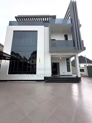 5bdrm Duplex in Apo - Resttlement, for sale