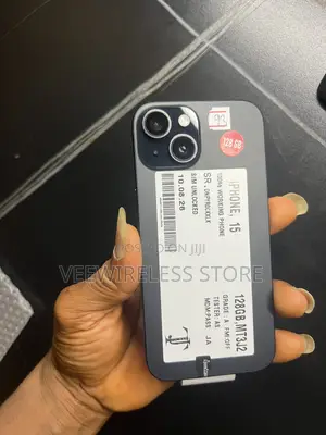 Apple iPhone 15 128 GB Black