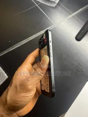 Apple iPhone 15 128 GB Black