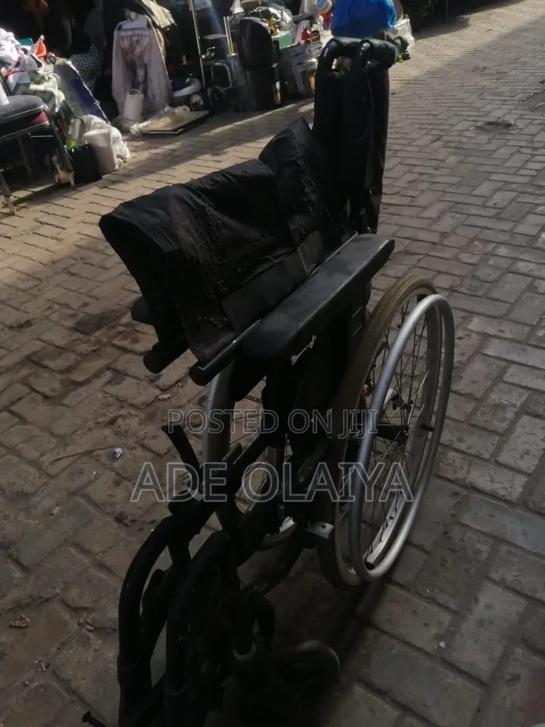 Foldable Wheel Chair