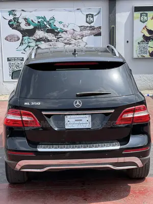 Mercedes-Benz M Class 2013 Black