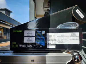 Original Shure SLX-D4-D Beta58a Digital Wireless Microphone System