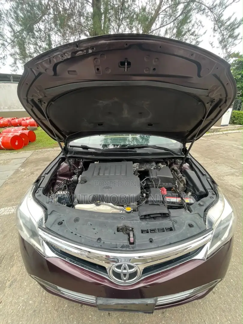 Toyota Avalon 2015