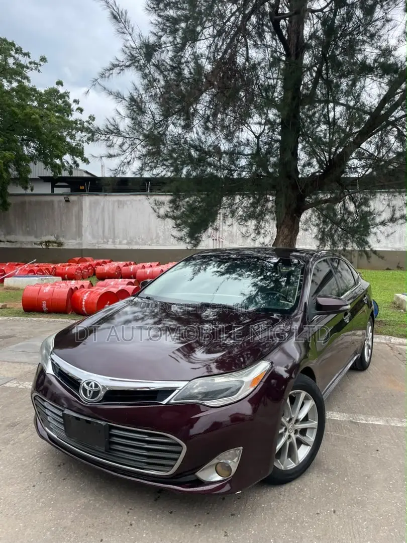 Toyota Avalon 2015
