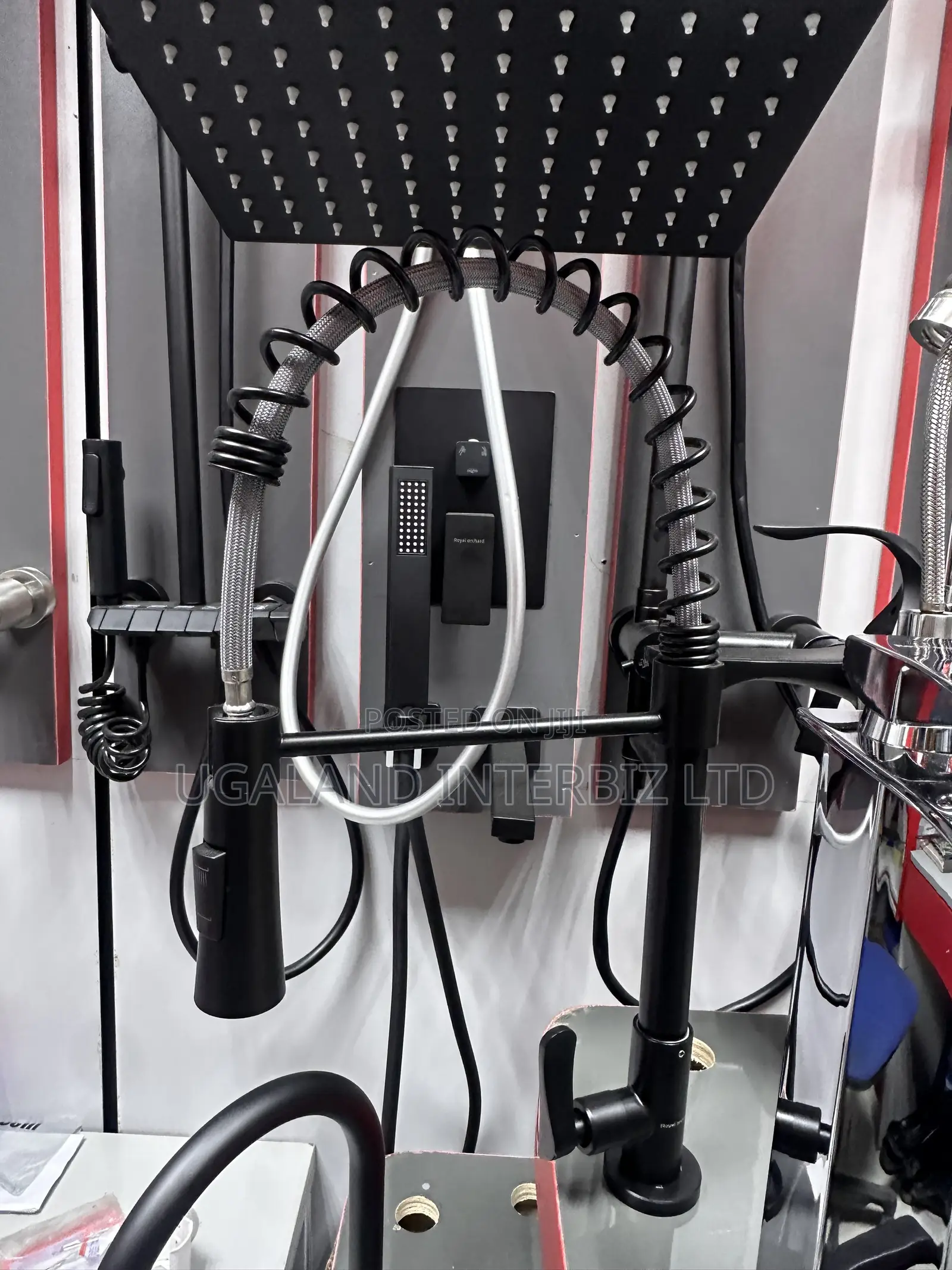 Modern Black Pull Down Kitchen Faucet