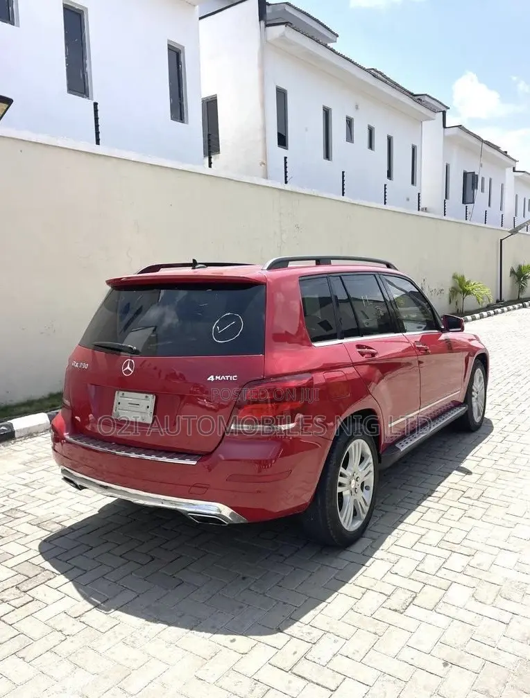 Mercedes-Benz GLK-Class 2015 Red