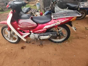 Hyosung 2018 Red