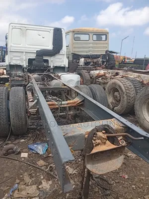 Tokunbo Daf 75, Ati Model Cap and Chassis. Spring Spring. Right Hand.
