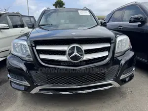 Mercedes-Benz GLK-Class Base GLK 350 4dr 4x2 (3.5L 6cyl 7A) 2015 Black
