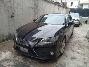 Lexus ES 2015 Black