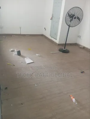 2 in 1 Spacious Shop to Let Directly Facing the Express