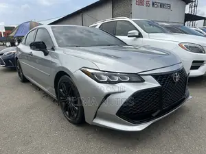 Toyota Avalon 2021 Silver