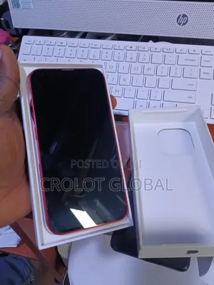 Apple iPhone 13 128 GB Red
