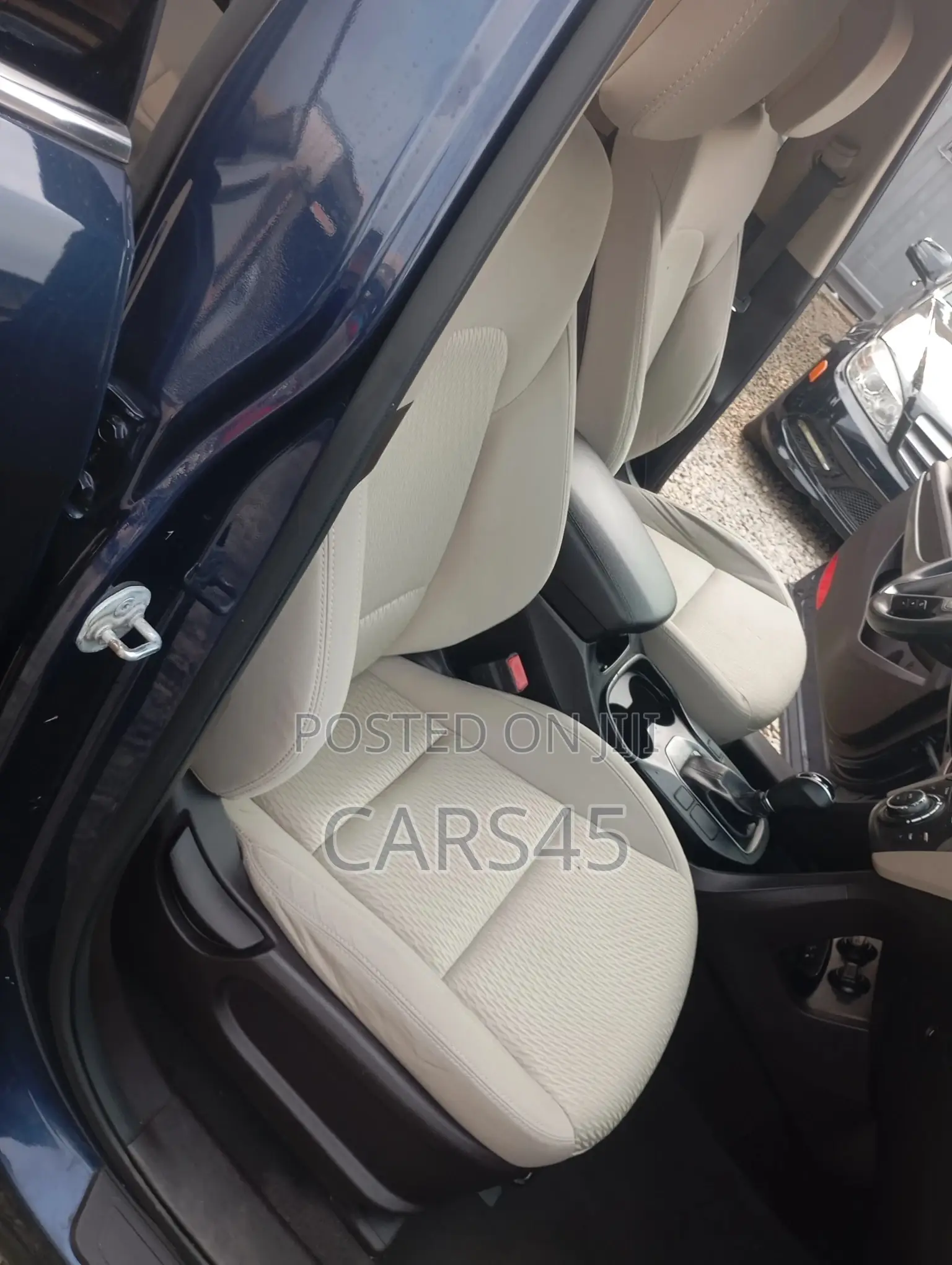 Hyundai Santa Fe 2015 Blue