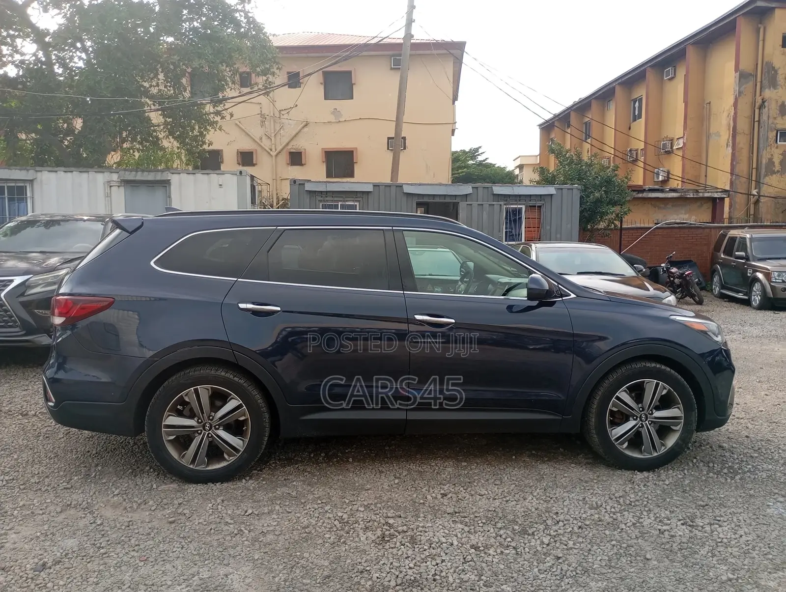 Hyundai Santa Fe 2015 Blue