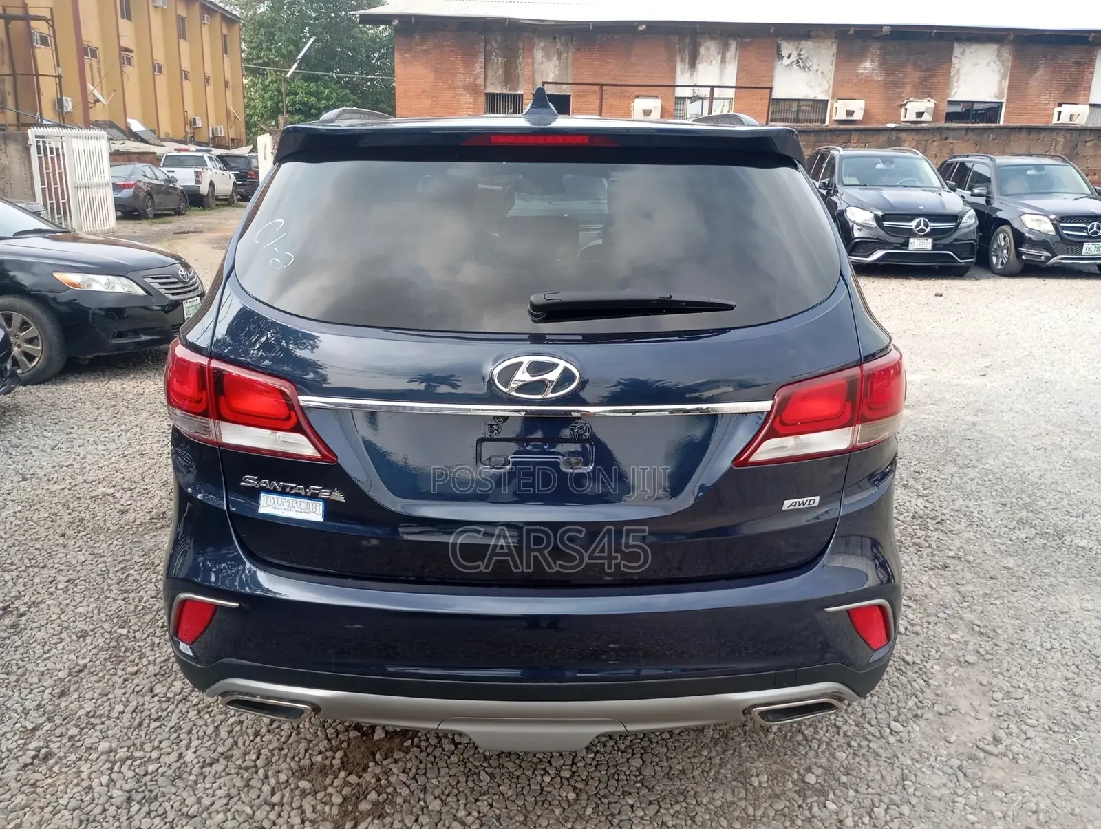 Hyundai Santa Fe 2015 Blue