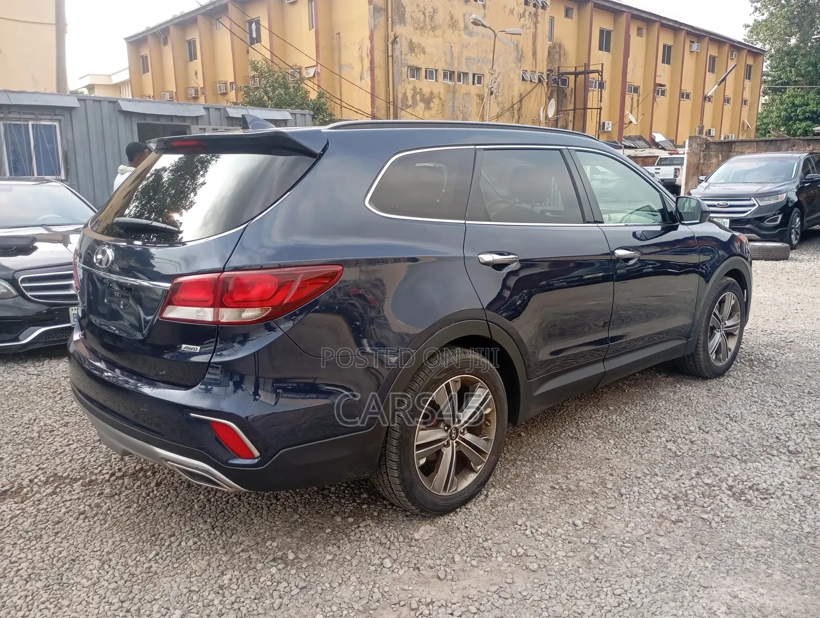 Hyundai Santa Fe 2015 Blue