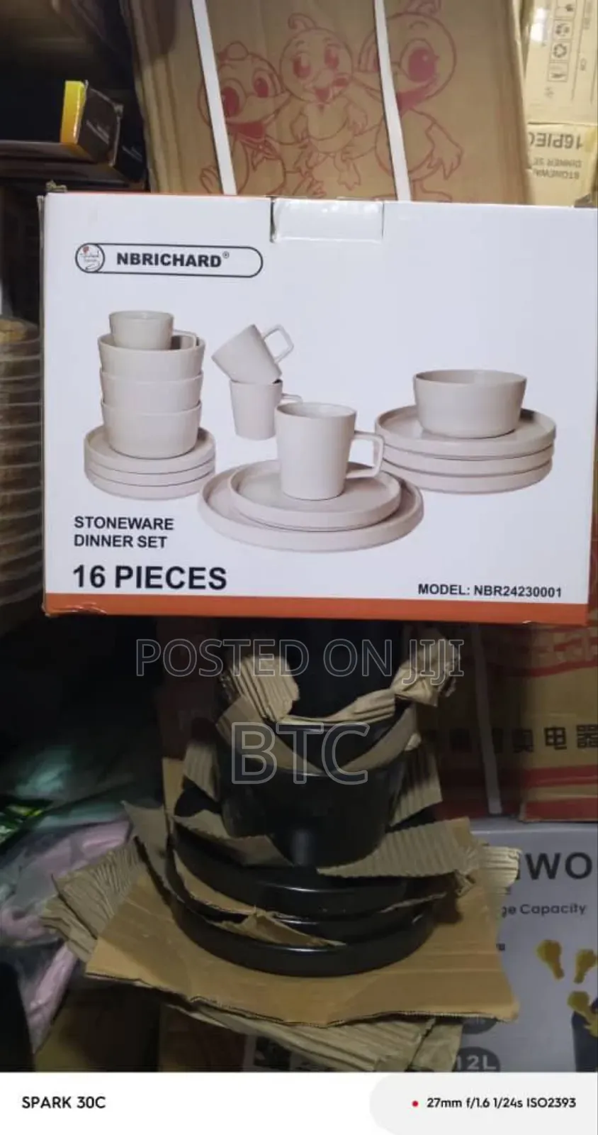16 Piece Dinner Set