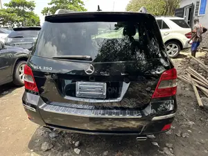 Mercedes-Benz GLK-Class 350 2012 Black