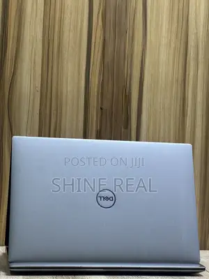 Laptop Dell Precision 5570 32GB Intel Core i7 SSD 512GB