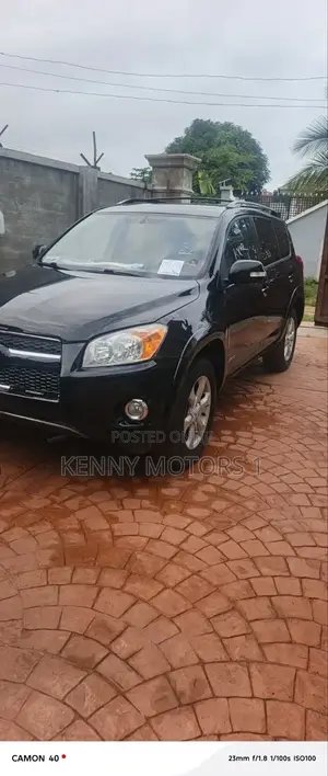 Toyota RAV4 2011 Black